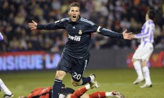 米兰体育app入口-赛道上的逆袭，索伯绝地反击，诺里斯领军登顶