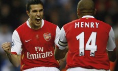 米兰捕鱼-教科书式攻防，坎特闪耀全场，勒沃库森补时绝杀厄瓜多尔