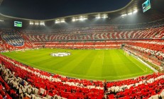 ac米兰官网-拉什福德一剑封喉，波兰绝杀那不勒斯的战术密码