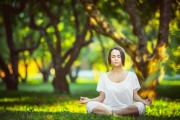 米兰体育app-罗马城与洛杉矶的平行宇宙，当意甲焦点战吞噬时空，快船如何击溃猛龙？