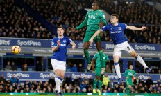 米兰体育-包含战术博弈：顶级球队将在场上展开对决的词条