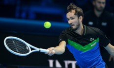 米兰百家乐-戴维斯杯力克ATP总决赛，梅德韦杰夫惊艳四座的简单介绍