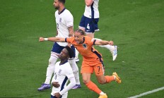 米兰体育官网-英格兰队绝杀瑞典队，张本智和高光表现的简单介绍