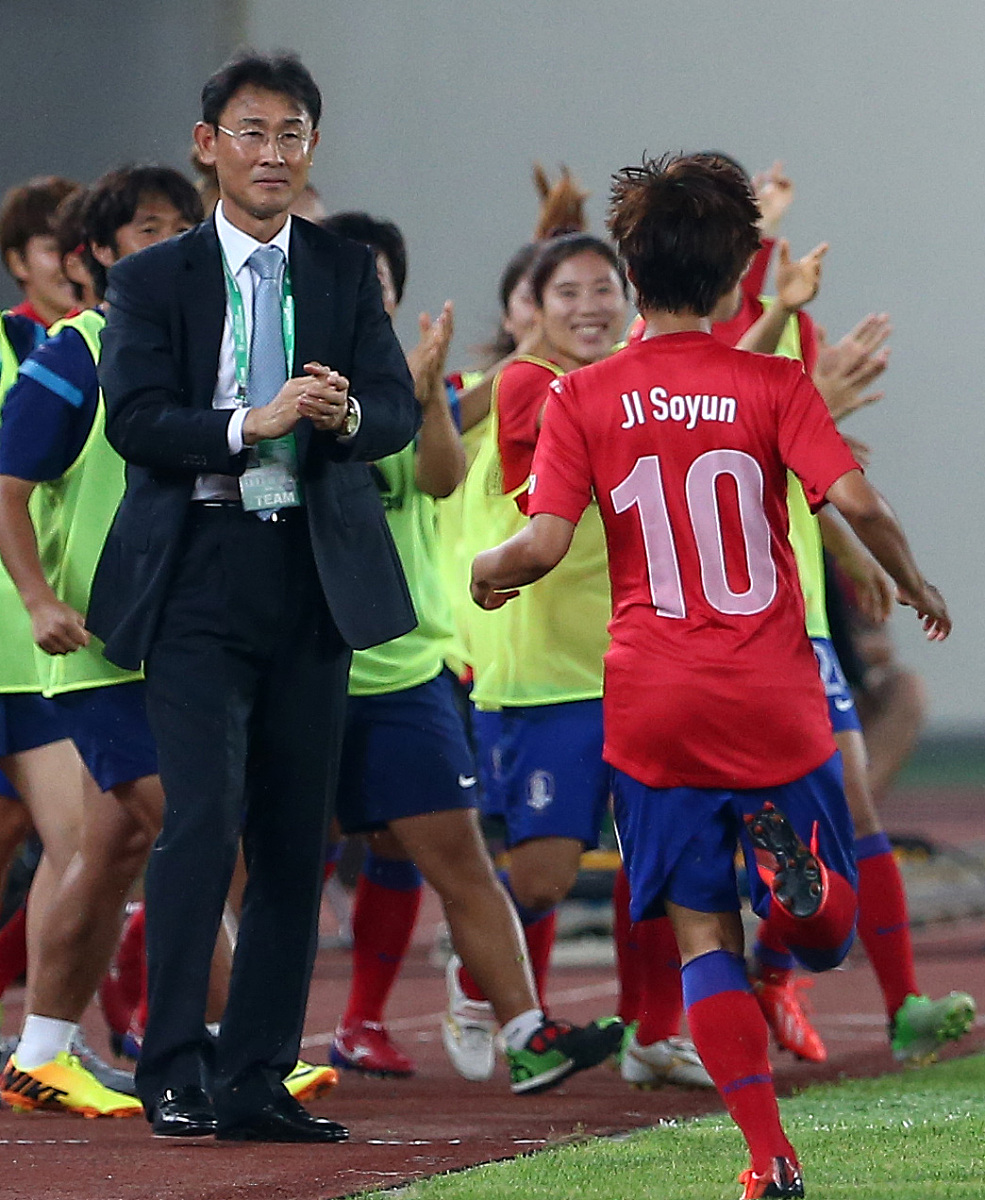 首尔队在最近的比赛中取得出色表现，成功晋级下一轮的简单介绍