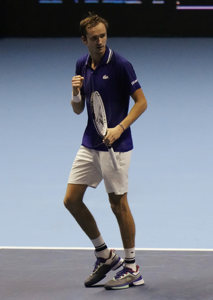 戴维斯杯力克ATP总决赛,梅德韦杰夫惊艳四座的简单介绍 戴维斯杯力克ATP总决赛,梅德韦杰夫惊艳四座的简单介绍